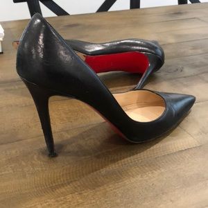 ❌SOLD❌ Louboutin Black Pigalle Heels